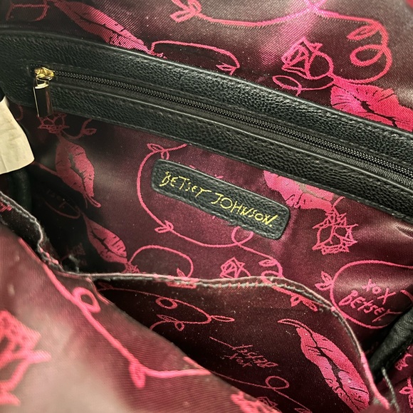 Like new Betsey Johnson Mini Kitty Face Backpack - Picture 3 of 7